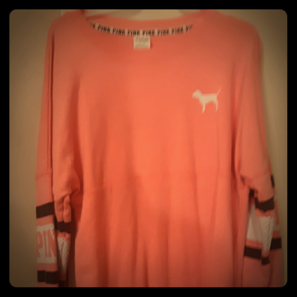 PINK long sleeve tee